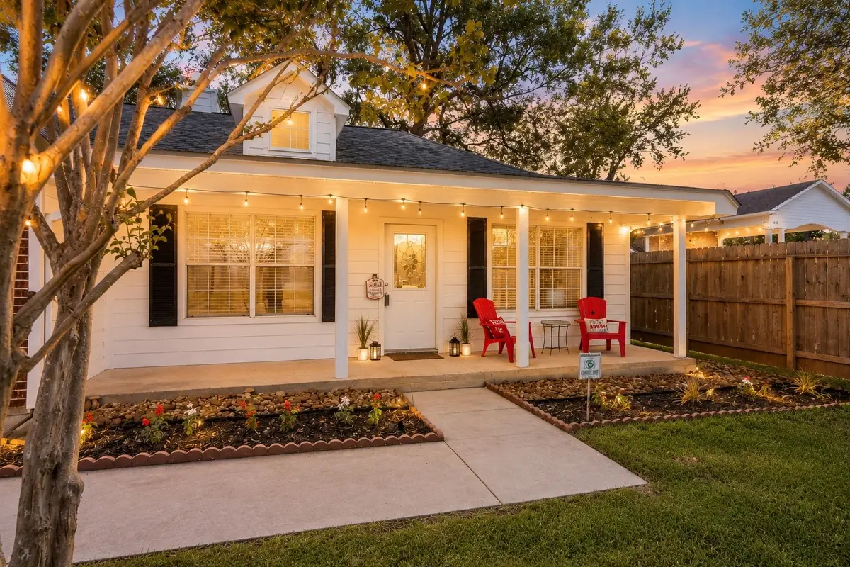 606 S Pine Street, Tomball, TX 77375 - #1