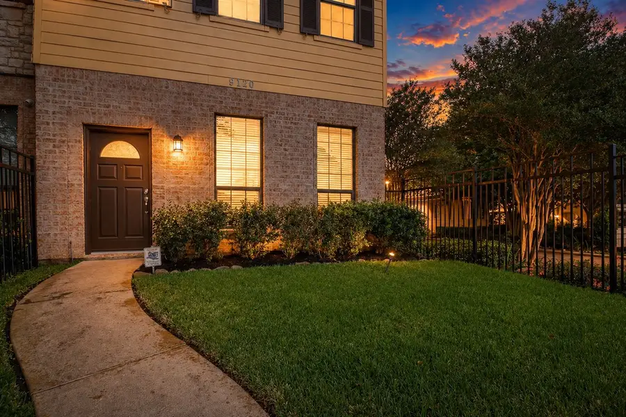 9120 Lakes At 610 Drive, Houston, TX 77054 - #2