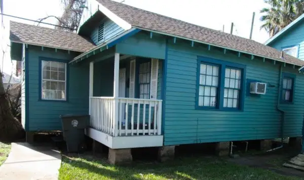 3705 Winnie, Galveston, TX 77550