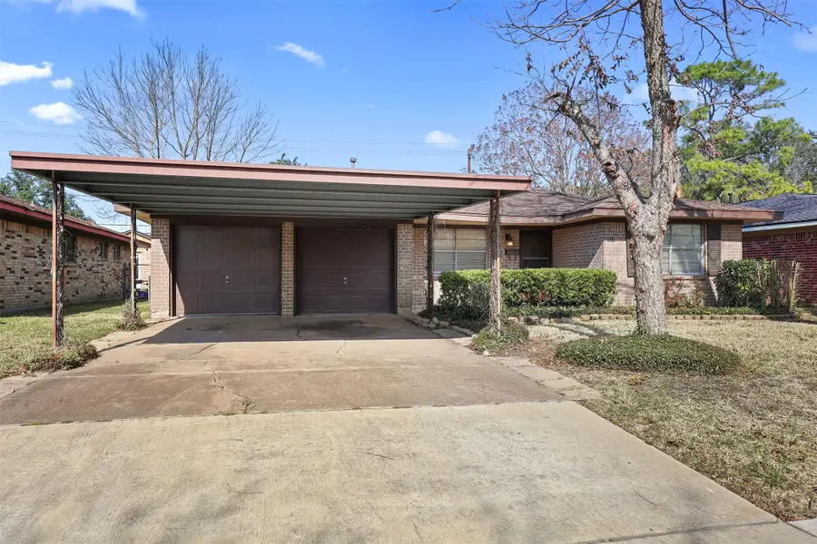 717 Arbor Drive, Deer Park, TX 77536 - Image #3