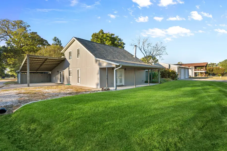 241 Bluff Drive, Livingston, TX 77351 - Image #3