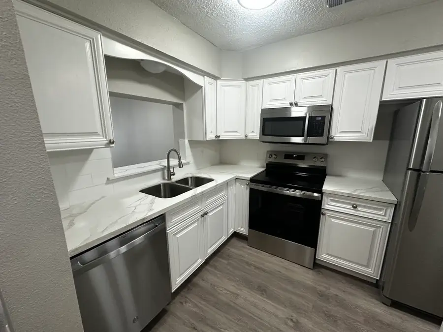 2120 Greenbriar Colony Drive, Houston, TX 77032 - Image #3