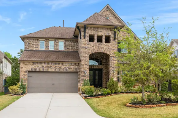 18 Trailing Lantana Place, The Woodlands, TX 77354