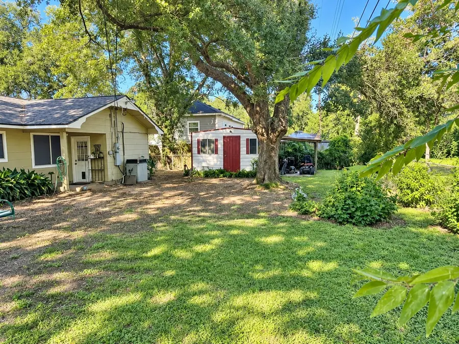 403 Frankie Street, Wharton, TX 77488 - #2