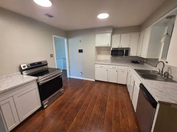 465 N Horton Street, La Grange, TX 78945