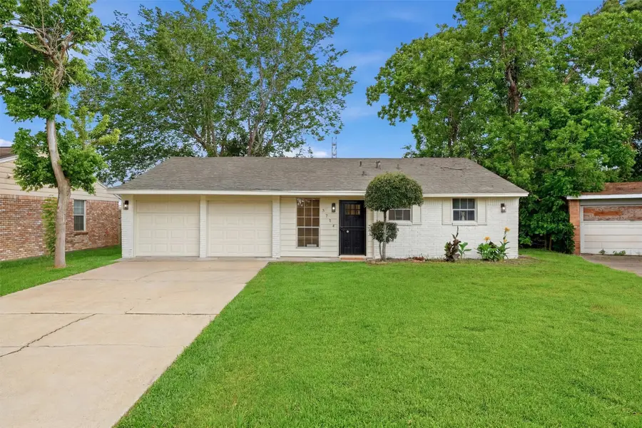 3714 Brookmeade Drive, Houston, TX 77045 - #2