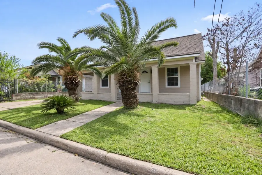 6618 Avenue N, Houston, TX 77011 - #2