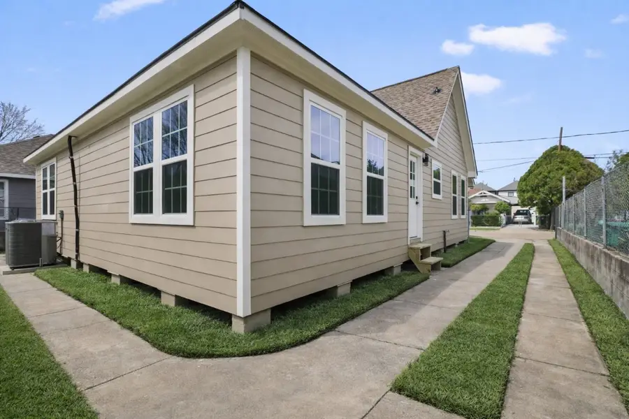 6618 Avenue N, Houston, TX 77011 - #3