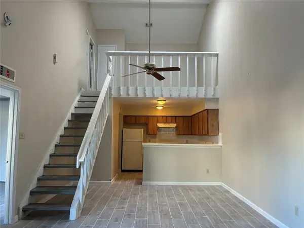 11917 Bob White Drive #881, Houston, TX 77035