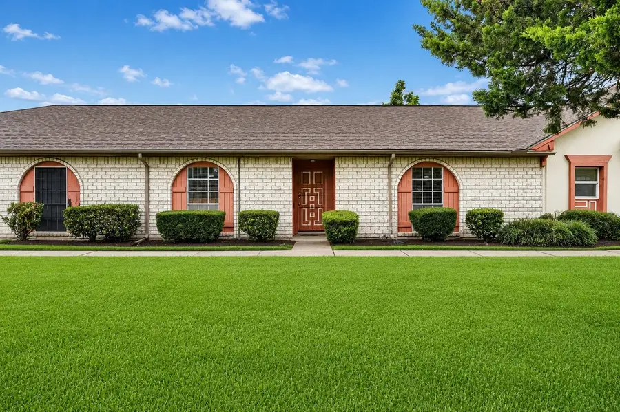 12223 Sharpview Drive, Houston, TX 77072 - #2
