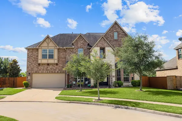 5806 Eden Crest Court, Richmond, TX 77407