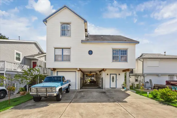 33 N Flamingo Street, La Marque, TX 77568