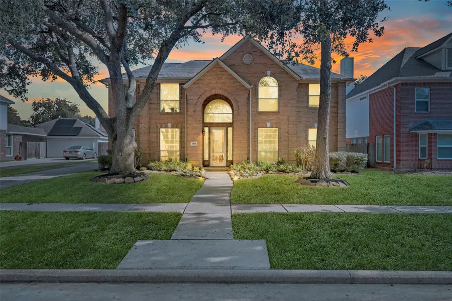 8818 Apple Mill Drive, Houston, TX 77095 - Image #3