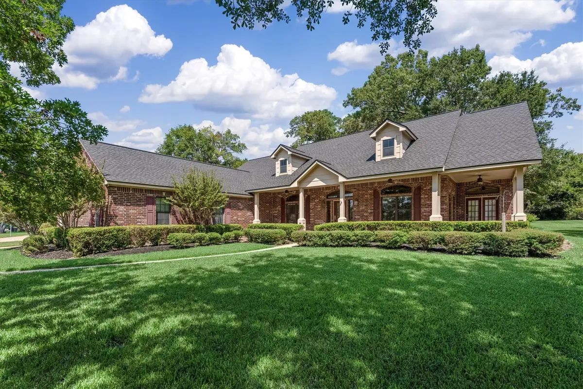 11875 Sagittarius Drive E, Willis, TX 77318 - Image #1