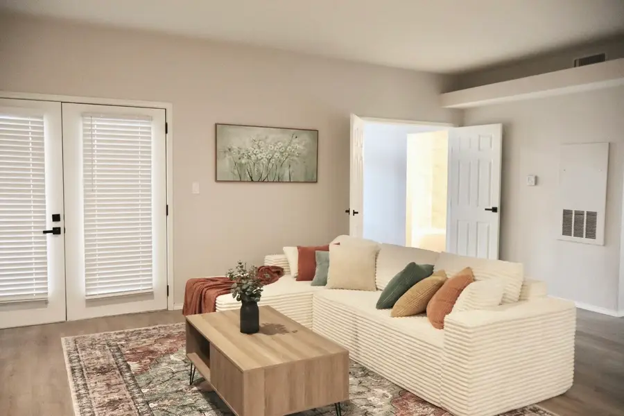 4900 Floyd Street #10, Houston, TX 77007 - #2