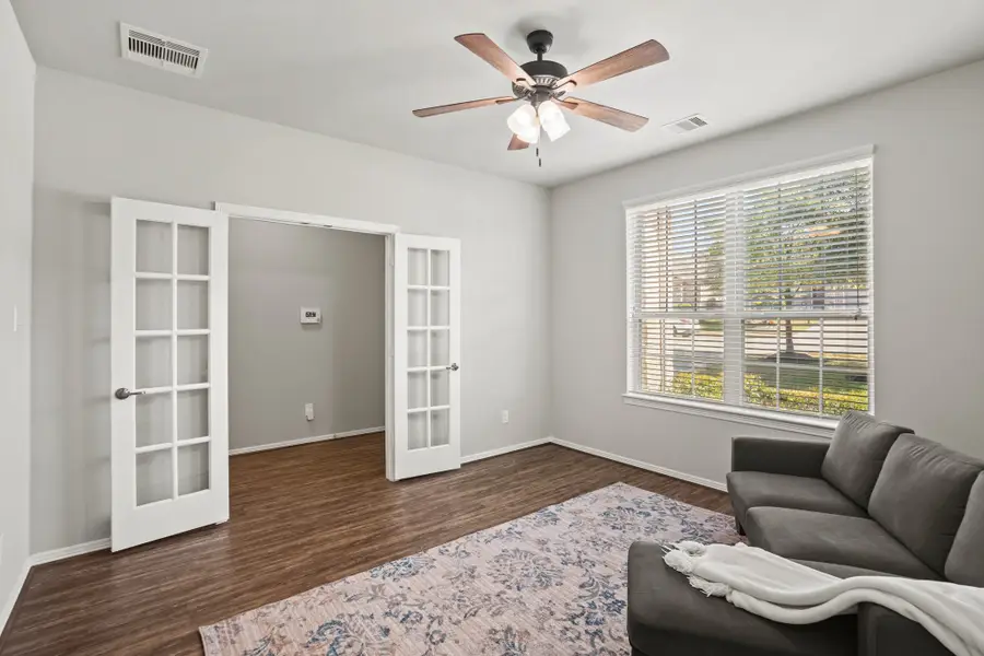 715 Red Elm Lane, Conroe, TX 77304 - Image #3