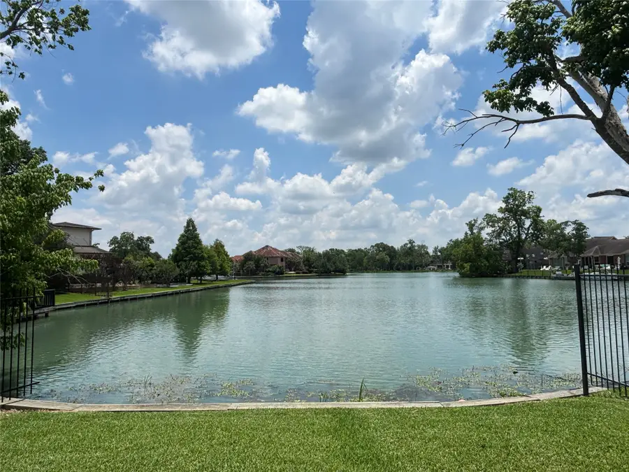 6 Hidden Cove, Missouri City, TX 77459 - #2