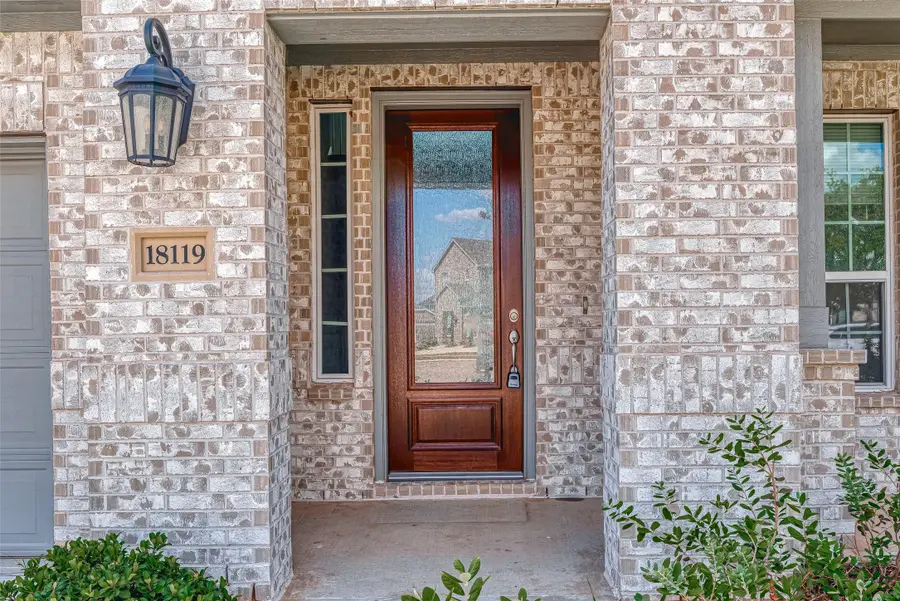 18119 Grasshomle Court, Richmond, TX 77407 - Image #3