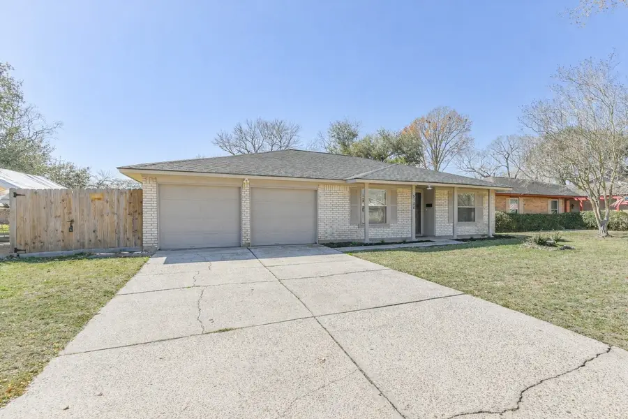 5104 Apple Springs Drive, Pearland, TX 77584 - #2