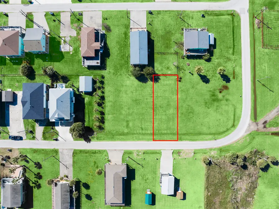 979 Wommack, Crystal Beach, TX 77650 - #2