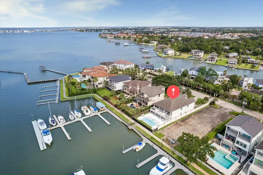 2230 Marina Way, Kemah, TX 77565 - #3