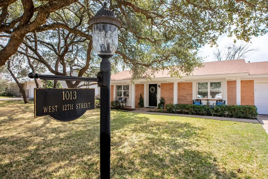 1013 W 12th Street, Brady, TX 76825 - #2