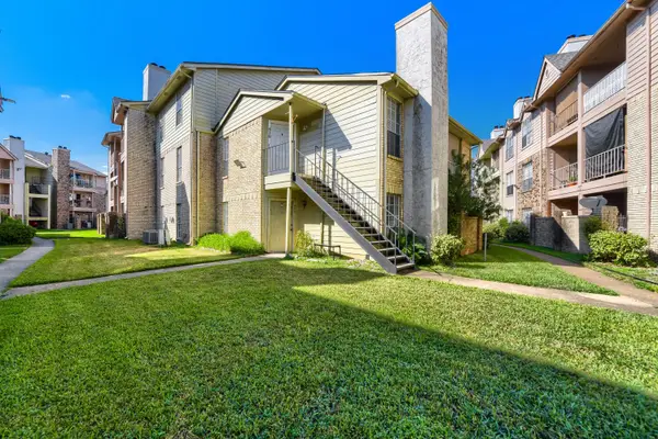 10101 S Gessner Road #409, Houston, TX 77071