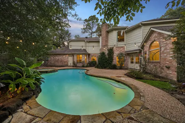44 Dovewood Place, The Woodlands, TX 77381