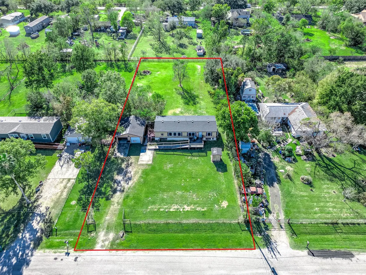 12814 County Road 557, Alvin, TX 77511 - Image #1