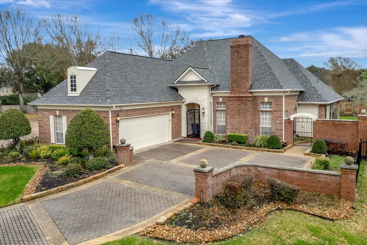 3710 Plum Glen Court, Houston, TX 77059 - #1