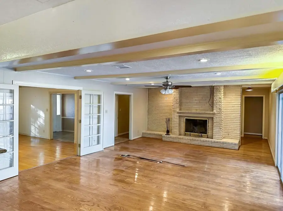 8219 Colgate Street, Houston, TX 77061 - Image #3