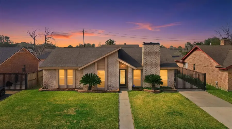 10127 Sageglow Drive, Houston, TX 77089 - #2