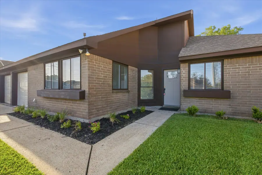1909 Wildwood Drive, Deer Park, TX 77536 - #3