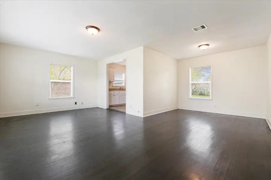 1801 W Houston Drive, La Marque, TX 77568 - Image #2