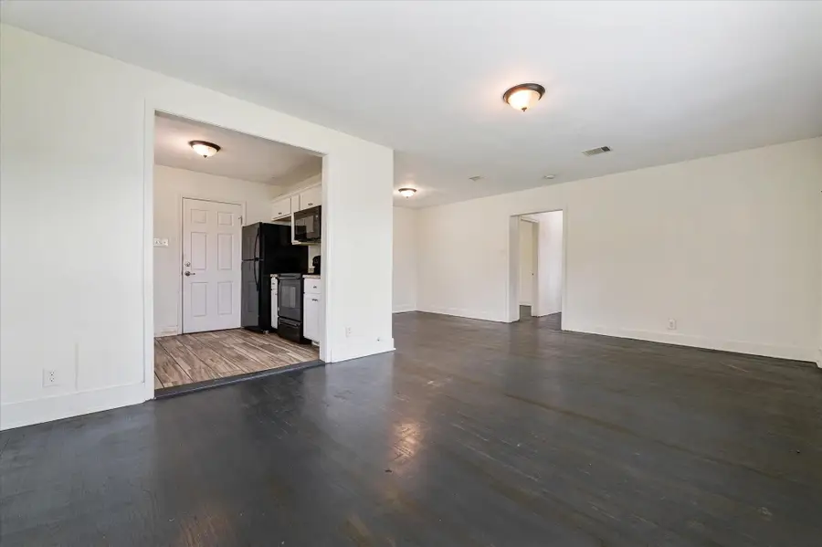 1801 W Houston Drive, La Marque, TX 77568 - Image #3