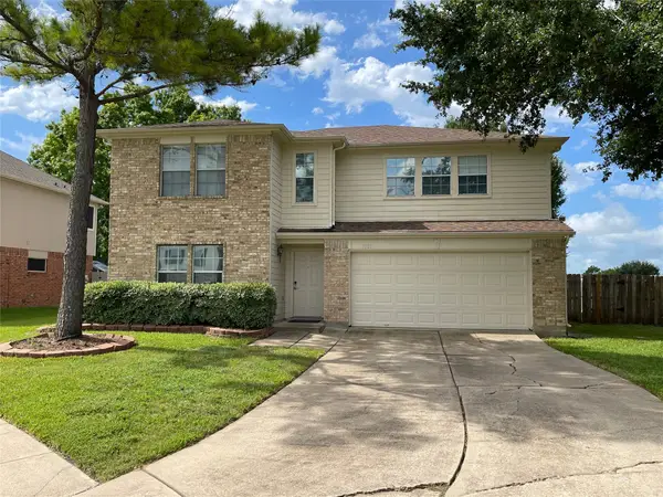 3220 Maryfield Lane, Pearland, TX 77581
