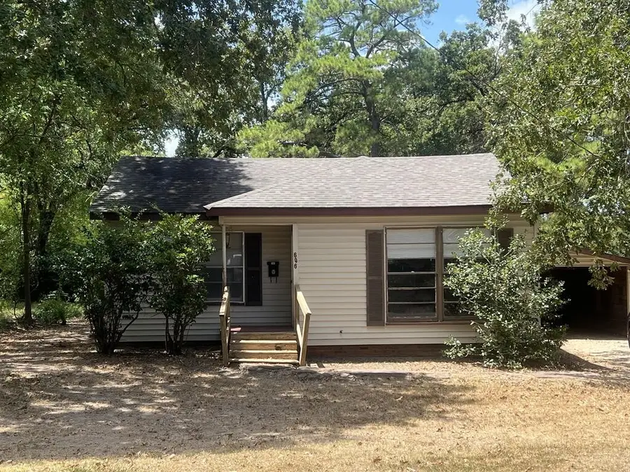 606 Cordelia Street, Lufkin, TX 75904 - #2