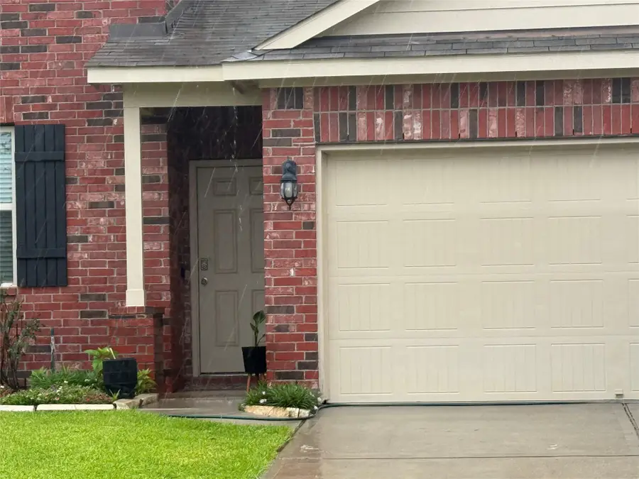 6106 Yesenia Street, Katy, TX 77449 - Image #3