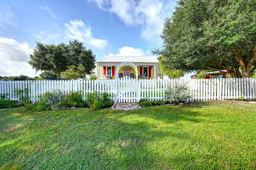 5850 Trackside Road, Chappell Hill, TX 77426 - #3