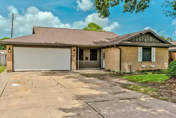 408 N 36th Street, Nederland, TX 77627