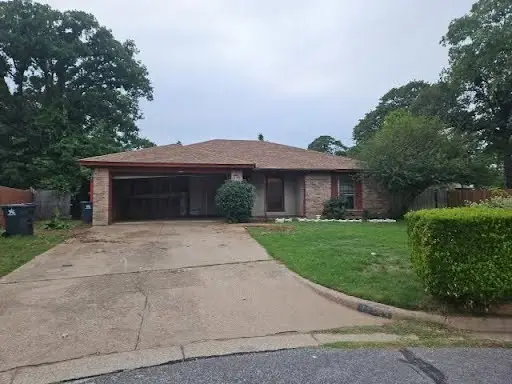 5704 Woodsetter Court, Arlington, TX 76017 - #1