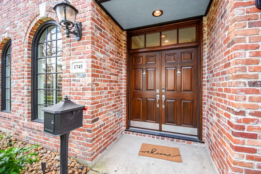 1745 Hawthorne Street, Houston, TX 77098 - Image #3