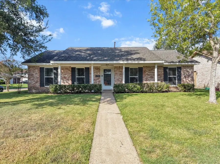 15703 Blackhawk Boulevard, Friendswood, TX 77546 - #2