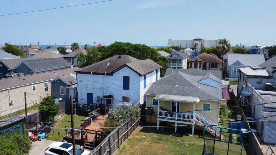1723 M 1/2 Avenue, Galveston, TX 77550 - #2
