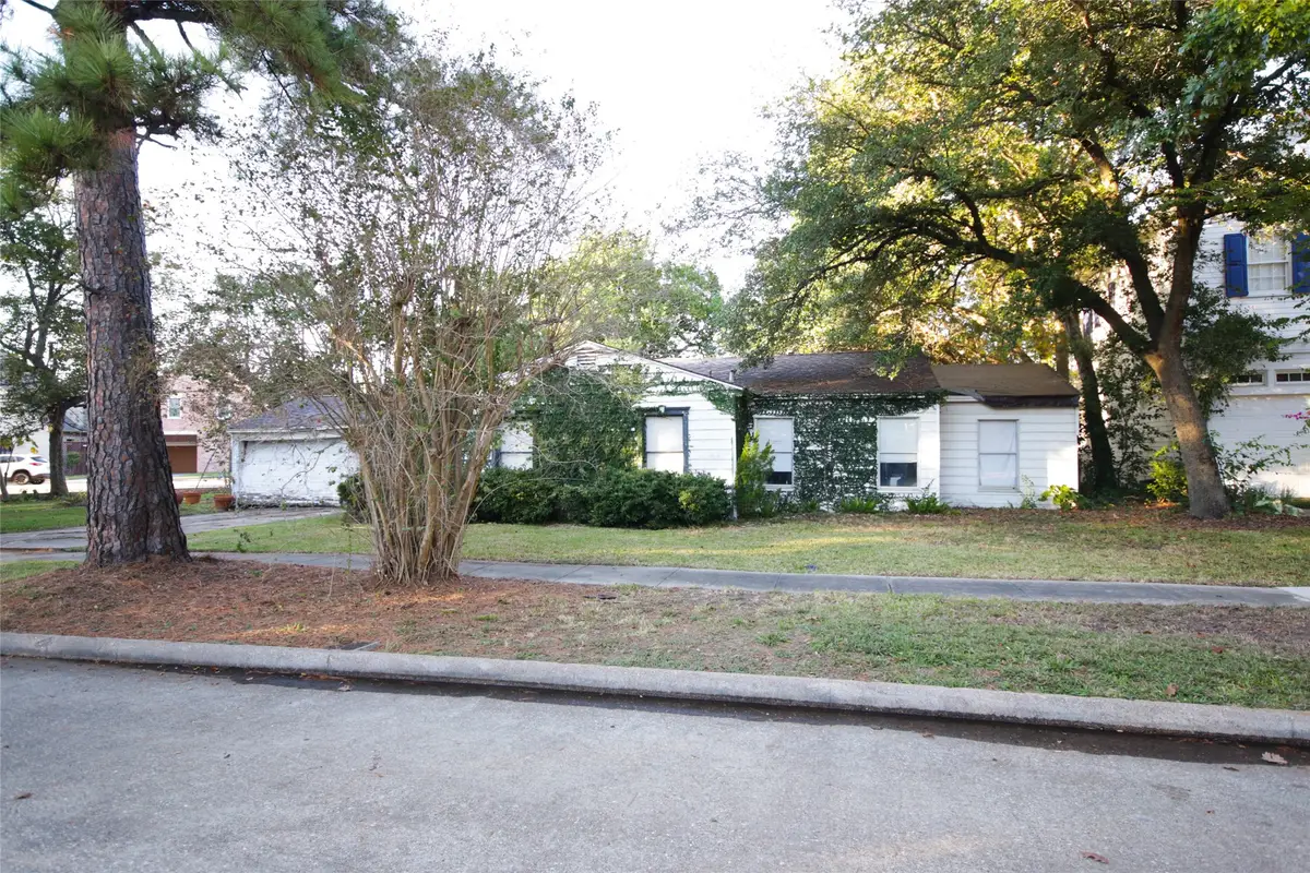 4210 Coleridge Street, Houston, TX 77005 - #1