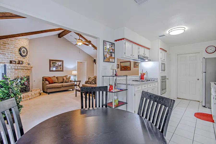 16306 Hollow Wood Drive, Houston, TX 77090 - Image #3