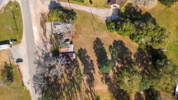 7831 Plum Grove Rd, Cleveland, TX 77327