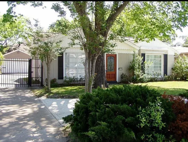 6203 S Rice Avenue, Bellaire, TX 77401