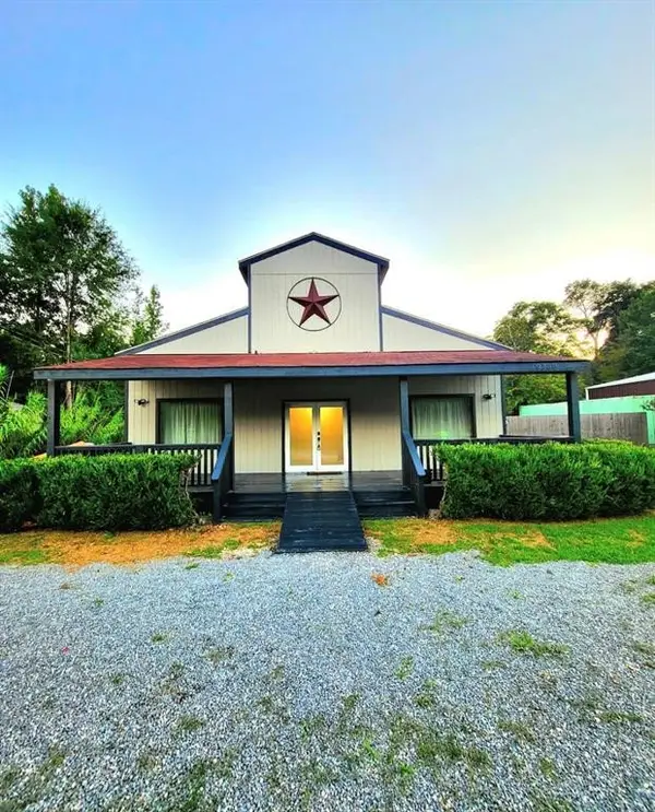 9733 Us Highway 190 W, Livingston, TX 77351
