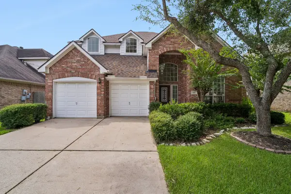 5807 Bayberry Way, Sugar Land, TX 77479